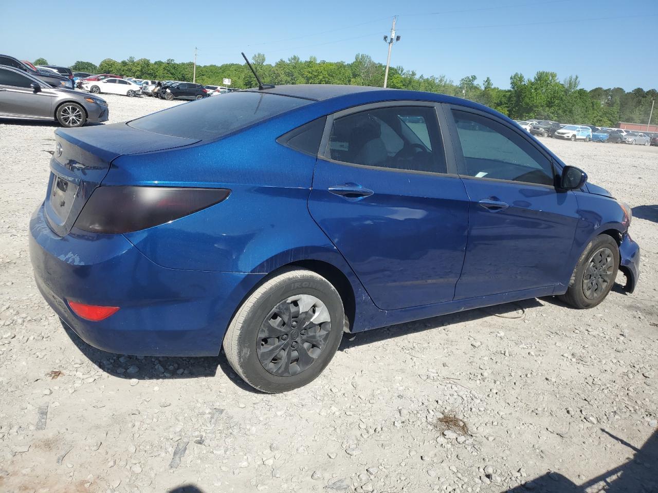 2016 Hyundai Accent Se - Image 3