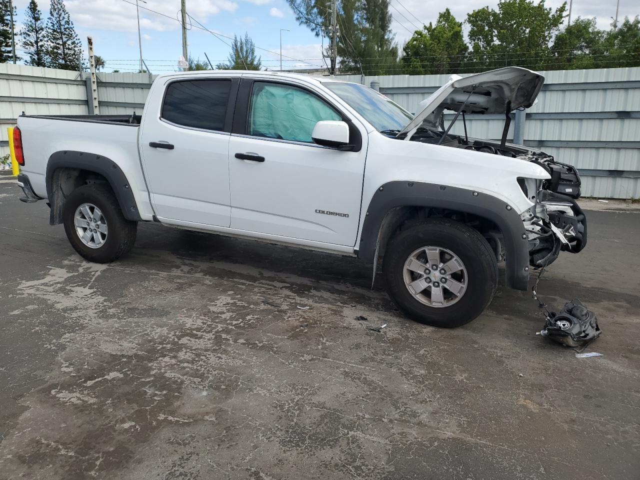 2019 Chevrolet Colorado - Image 4