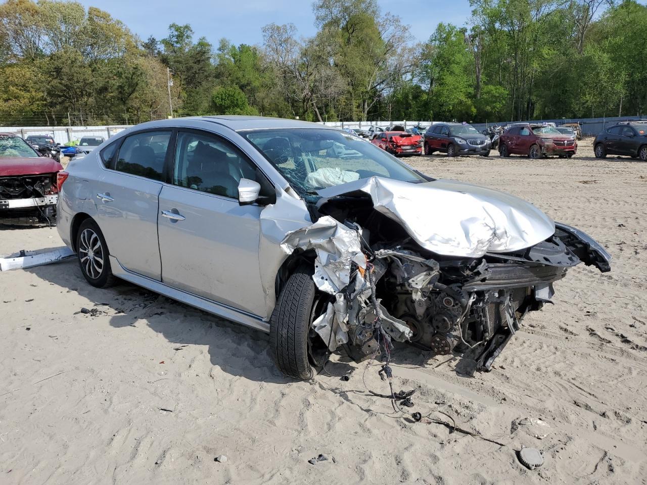 2016 Nissan Sentra S - Фото 4