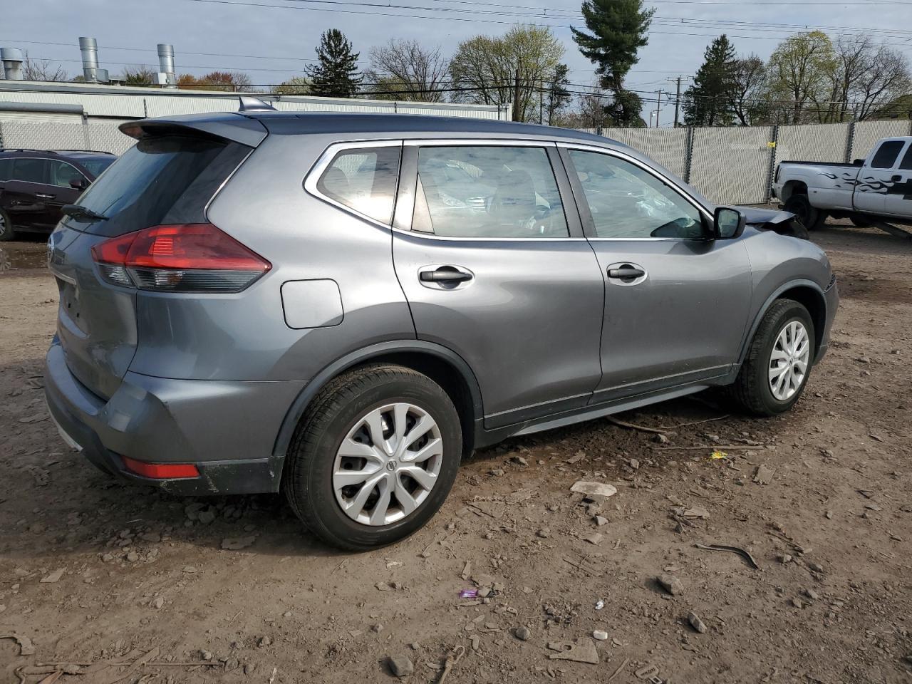 2020 Nissan Rogue S - Image 3