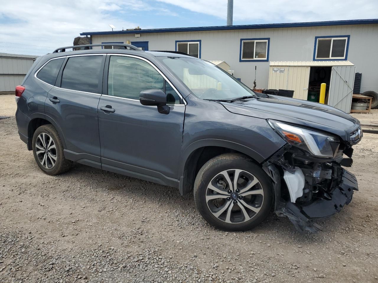 2023 Subaru Forester Limited - Image 4