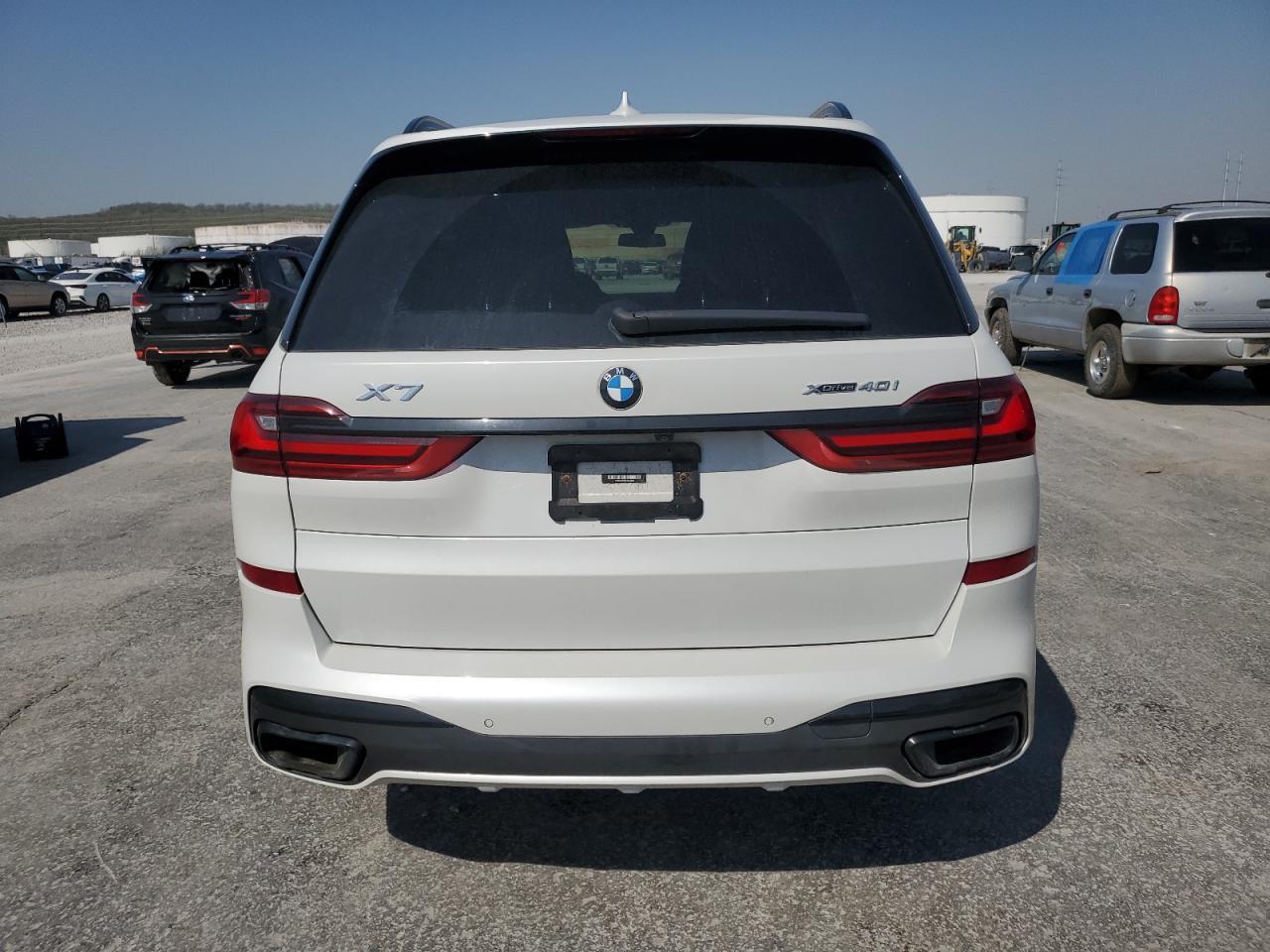 2020 BMW X7 xDrive40I - Image 6