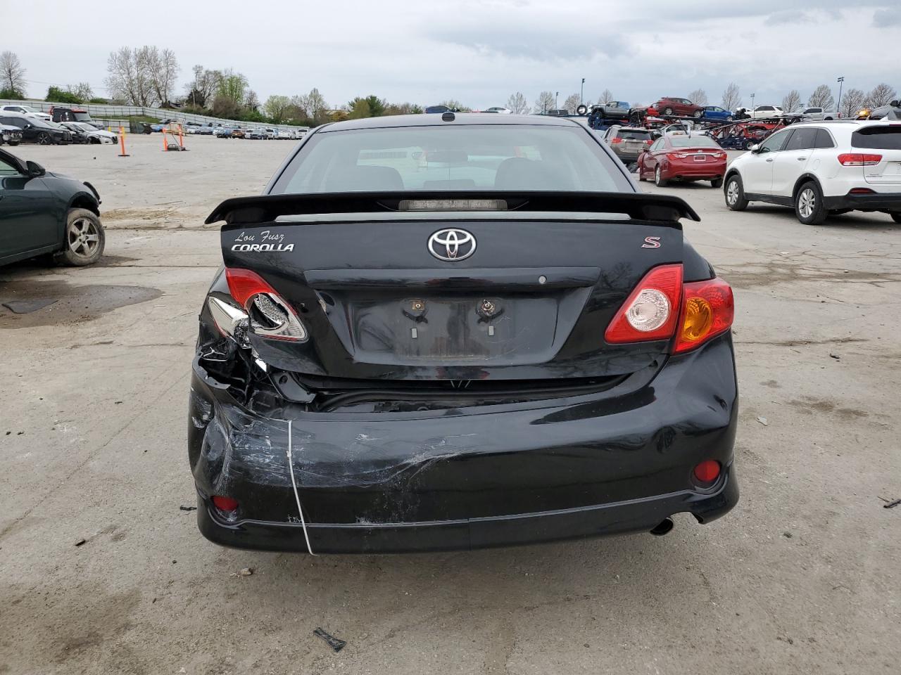 2010 Toyota Corolla Base - Фото 6