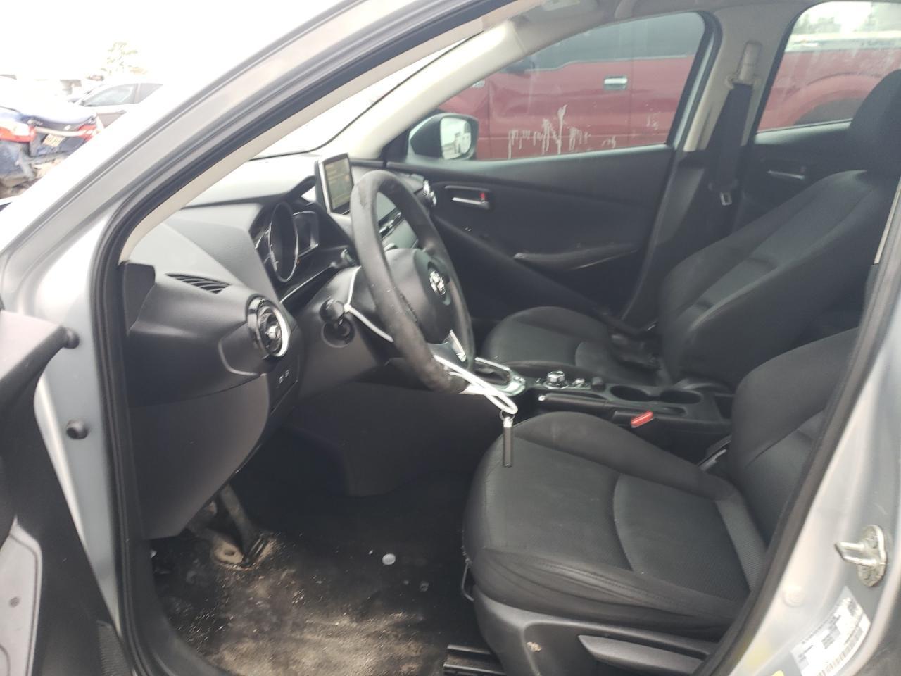 2017 Toyota Yaris Ia - Image 7