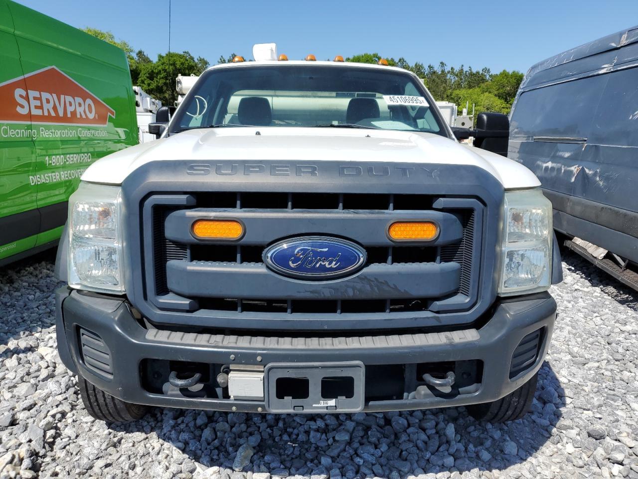 2015 Ford F450 Super Duty - Фото 5