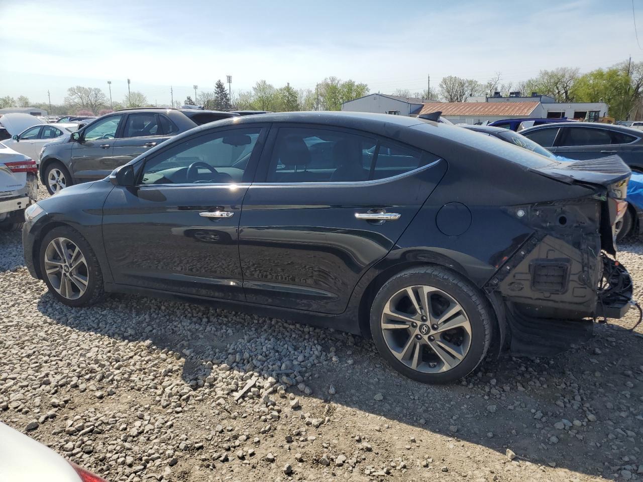 2017 Hyundai Elantra Se - Фото 2