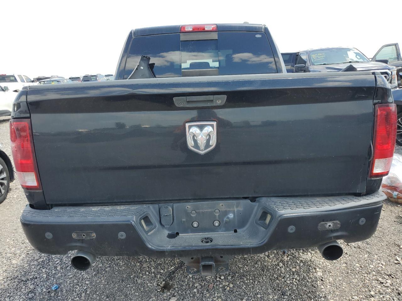 2012 Dodge Ram 1500 Sport - Image 6