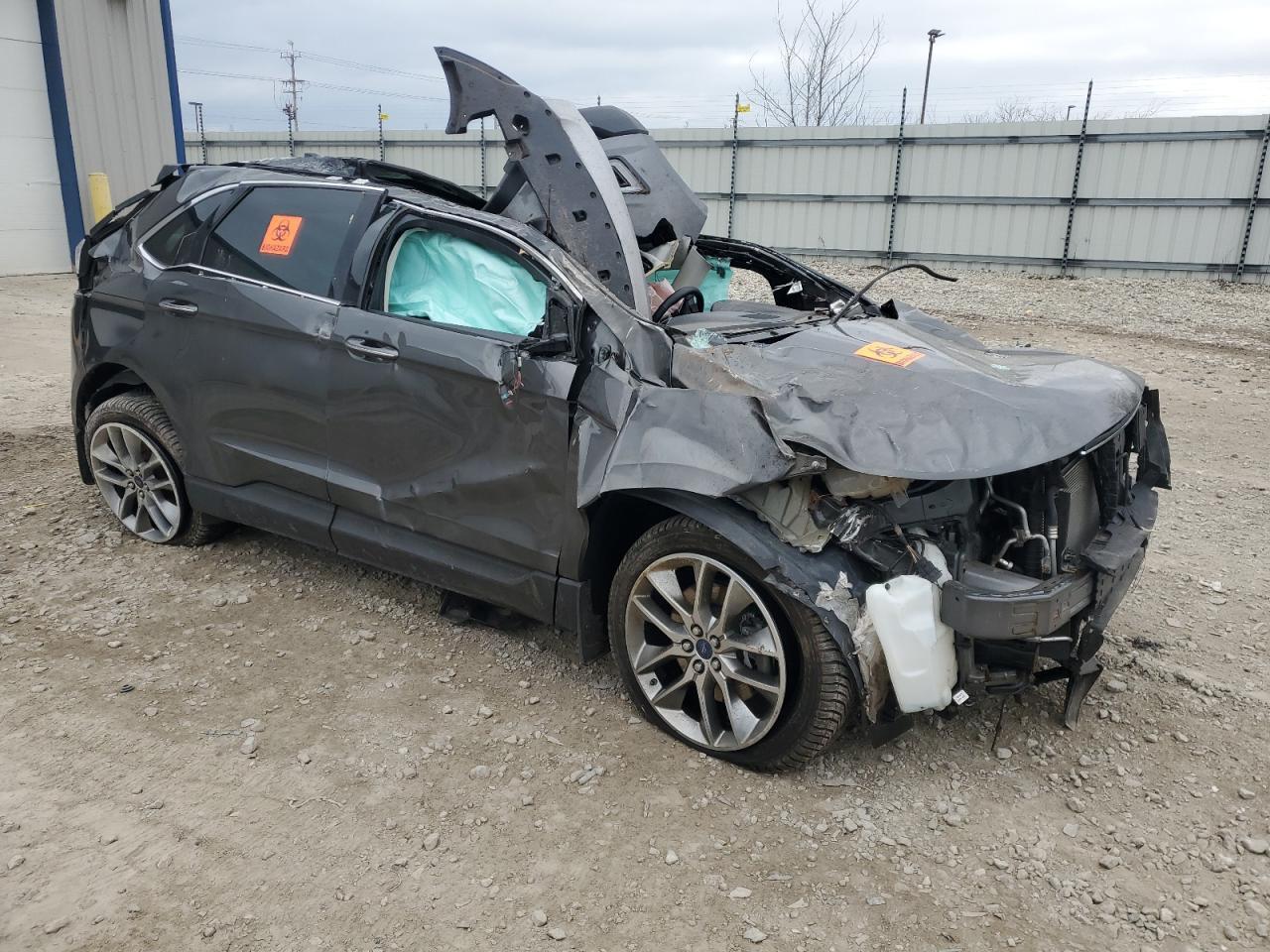 2015 Ford Edge Titanium - Image 4