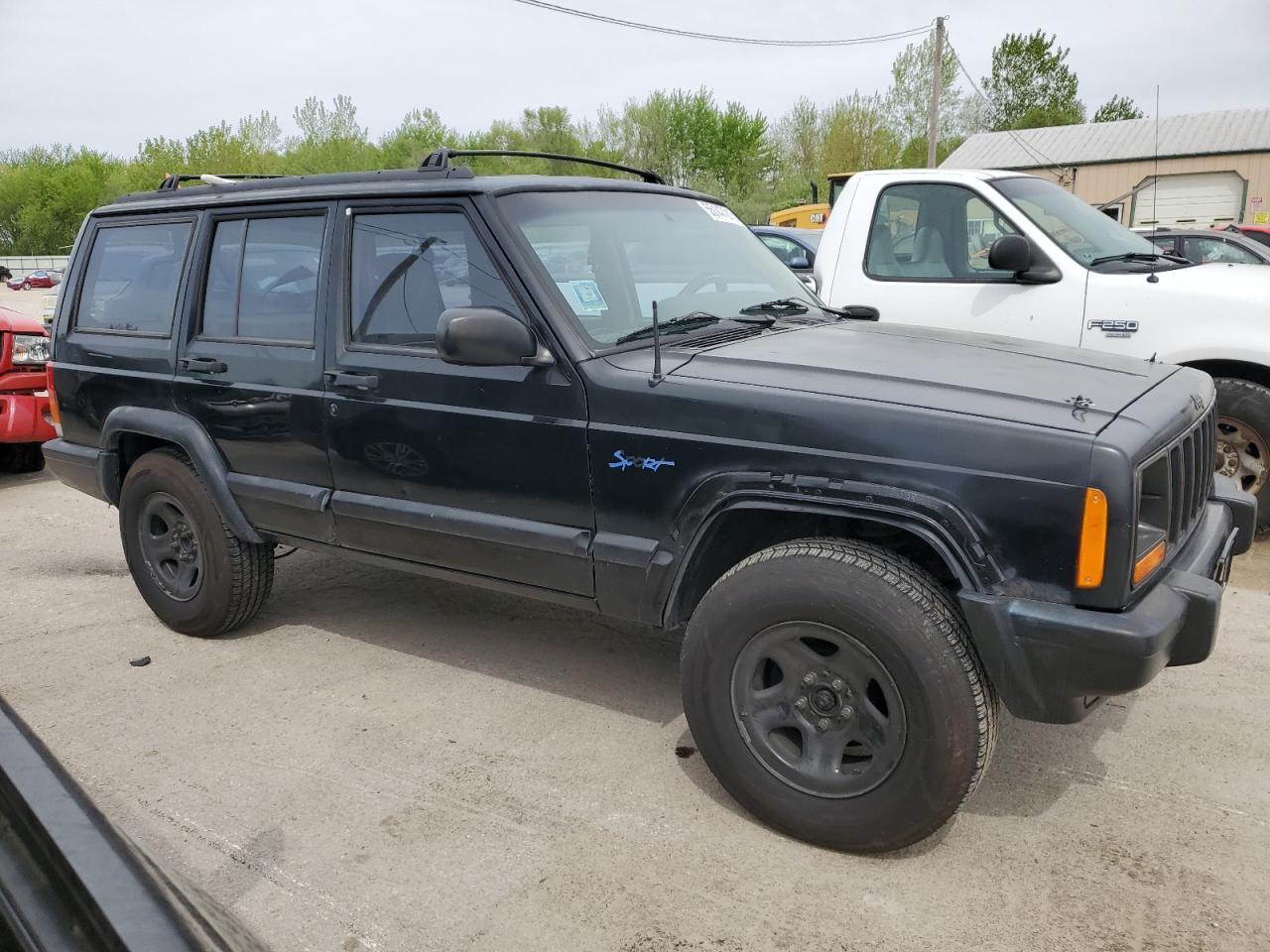1998 Jeep Cherokee - Image 4