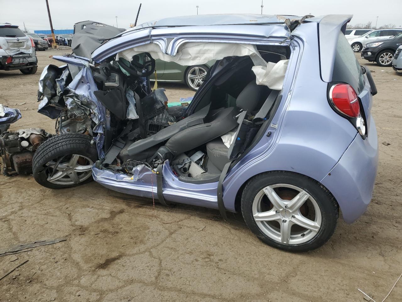 2014 Chevrolet Spark Ls - Image 2