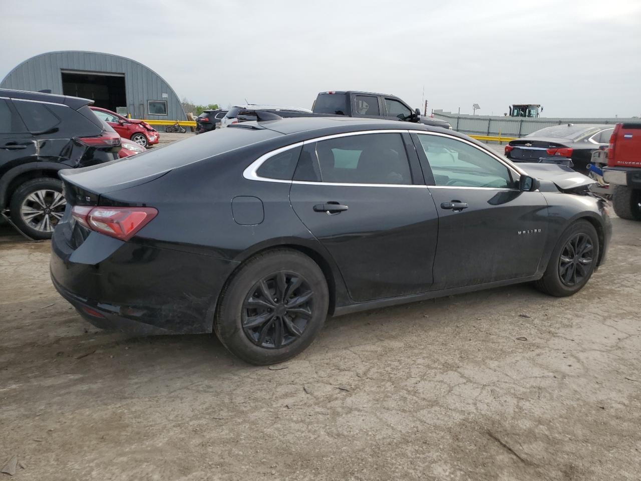 2019 Chevrolet Malibu Lt - Image 3