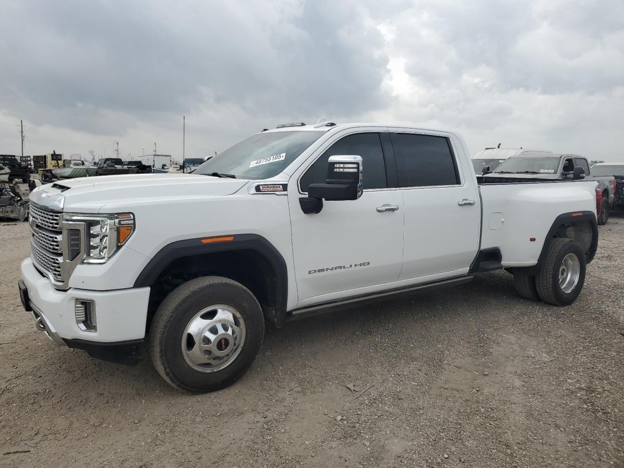 2022 GMC Sierra K3500 Denali - Image 2