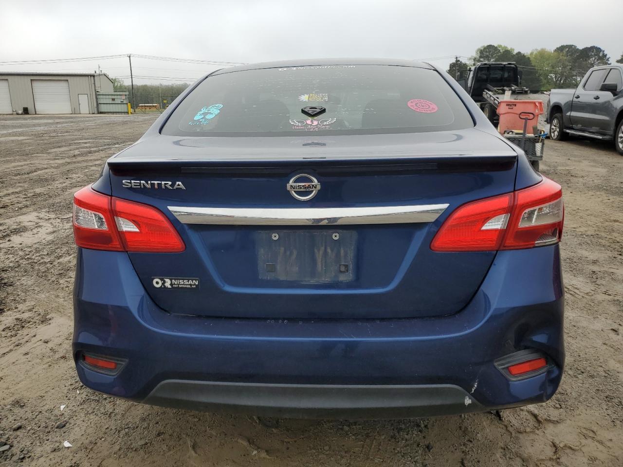 2019 Niss Sentra S - Image 6