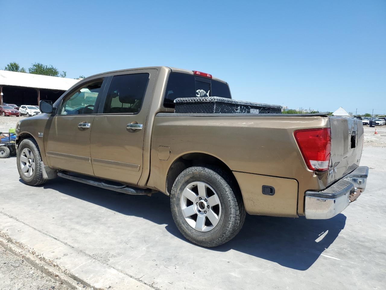 2004 Nissan Titan Xe - Фото 2