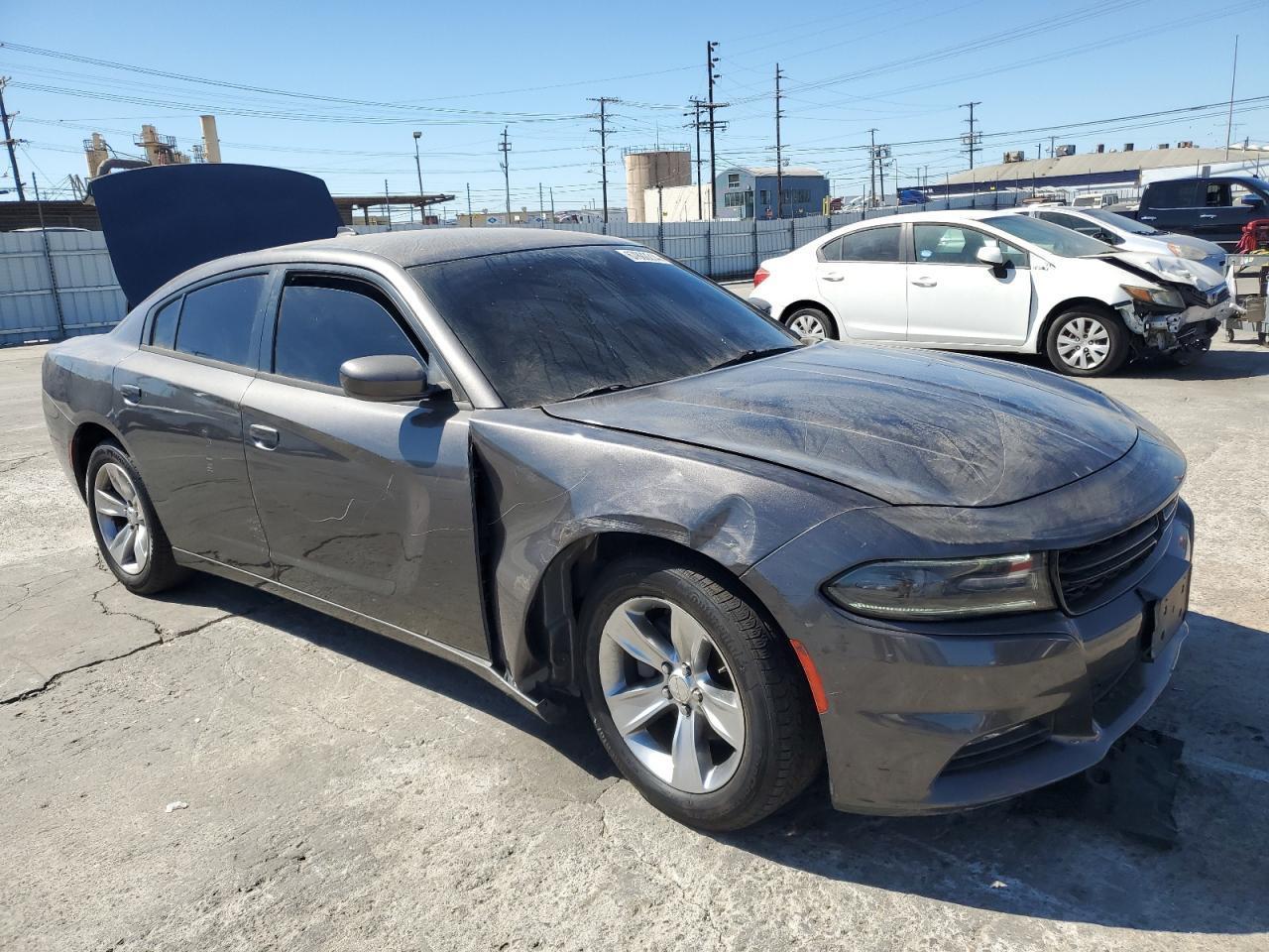 2017 Dodge Charger Sxt - Image 4