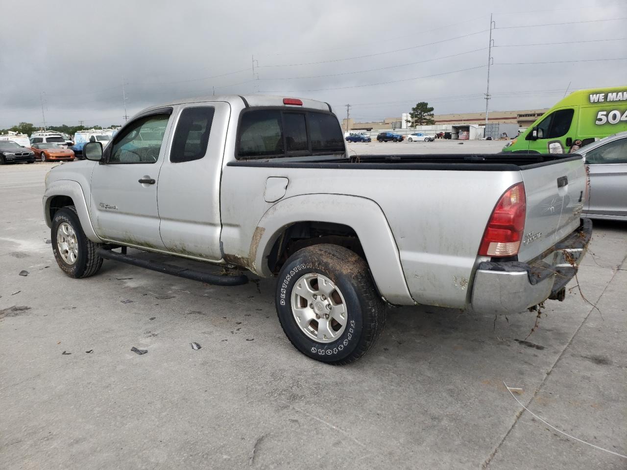 2006 Toyota Tacoma Prerunner Access Cab - Image 2