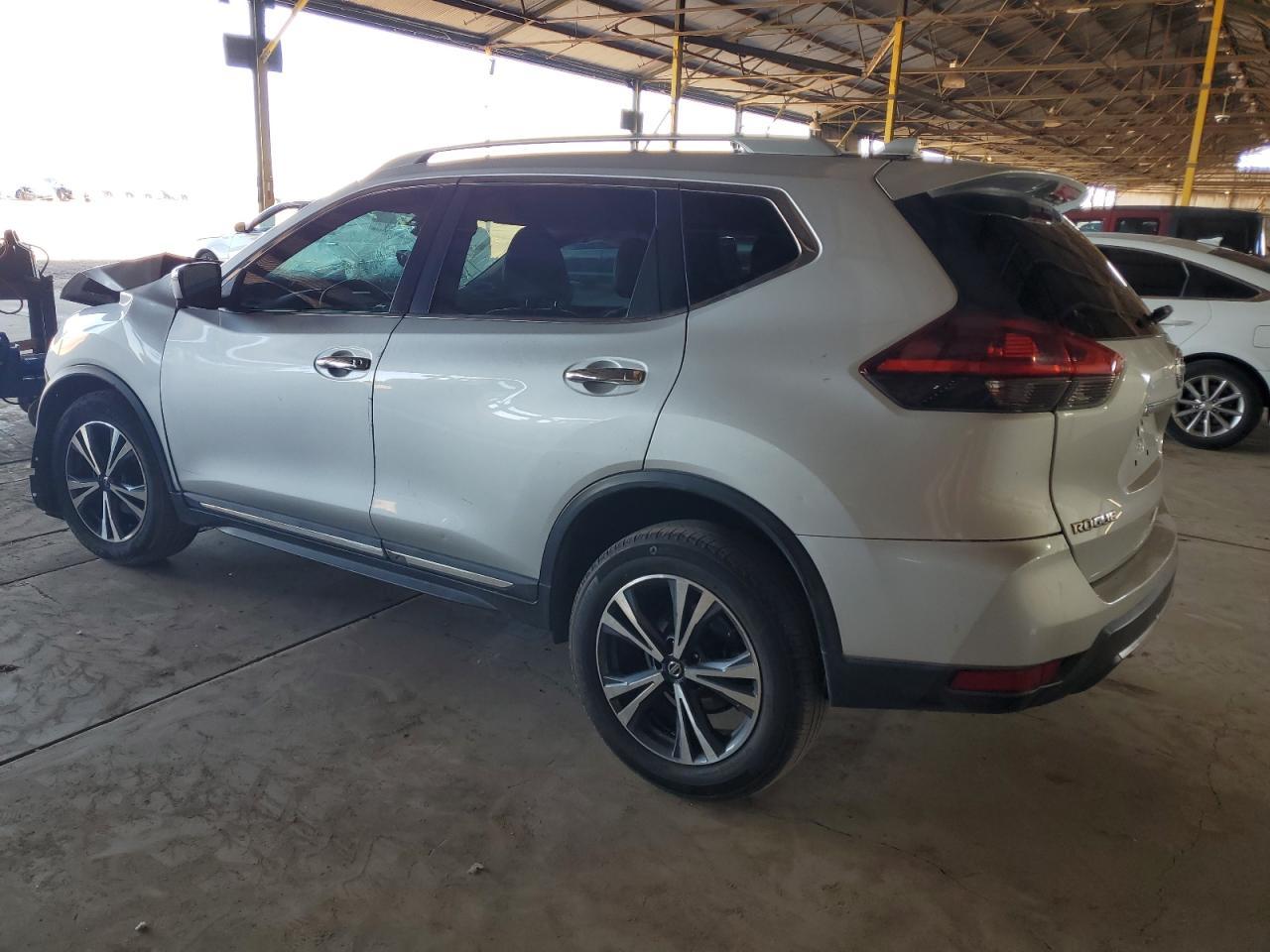 2018 Nissan Rogue S - Image 2