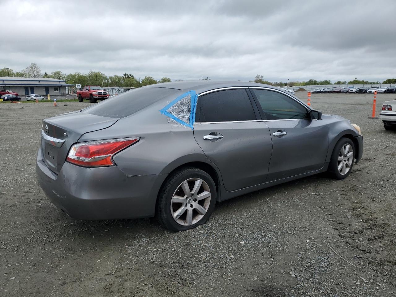 2015 Nissan Altima 2.5 - Фото 3