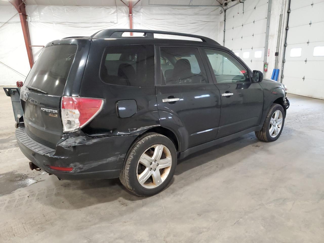 2010 Subaru Forester 2.5X Limited - Фото 3