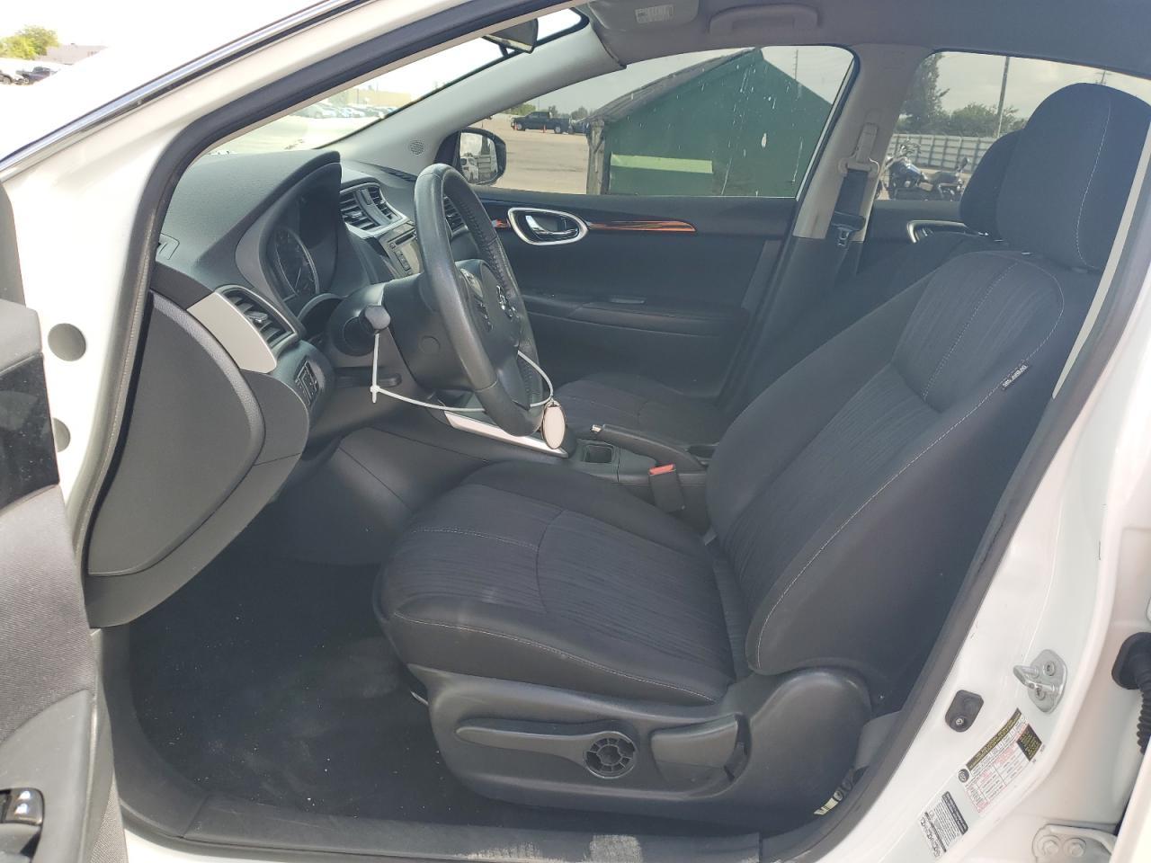 2016 Nissan Sentra S - Image 7