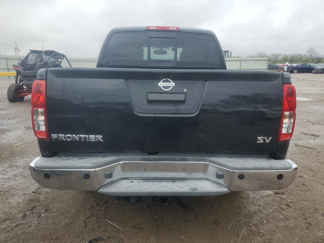 2015 Nissan Frontier S - Фото 6