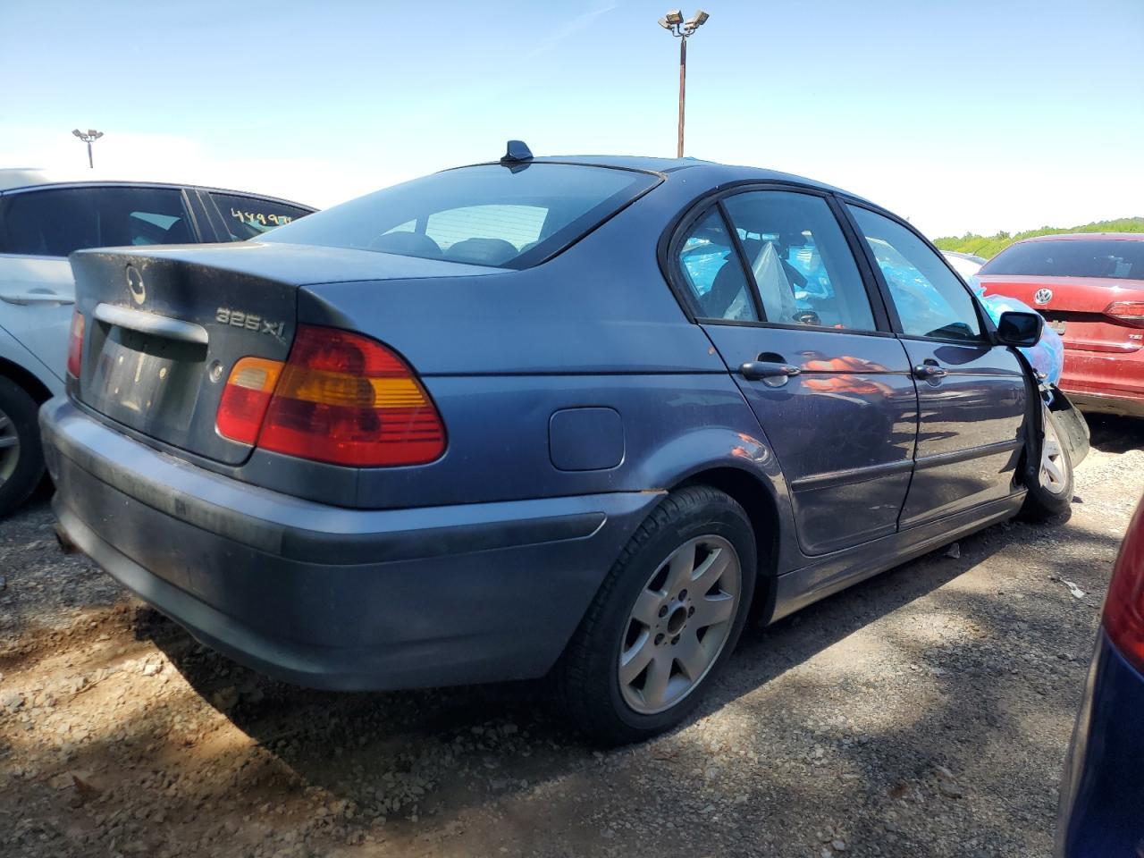 2004 BMW 325 Xi - Image 3