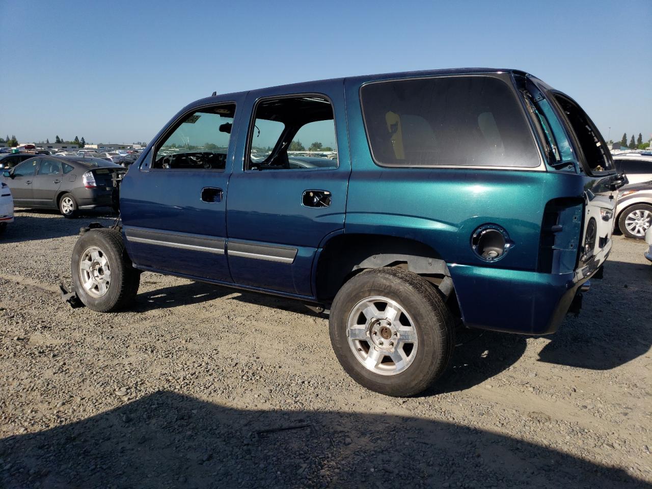 2006 Chevrolet Tahoe C1500 - Image 2