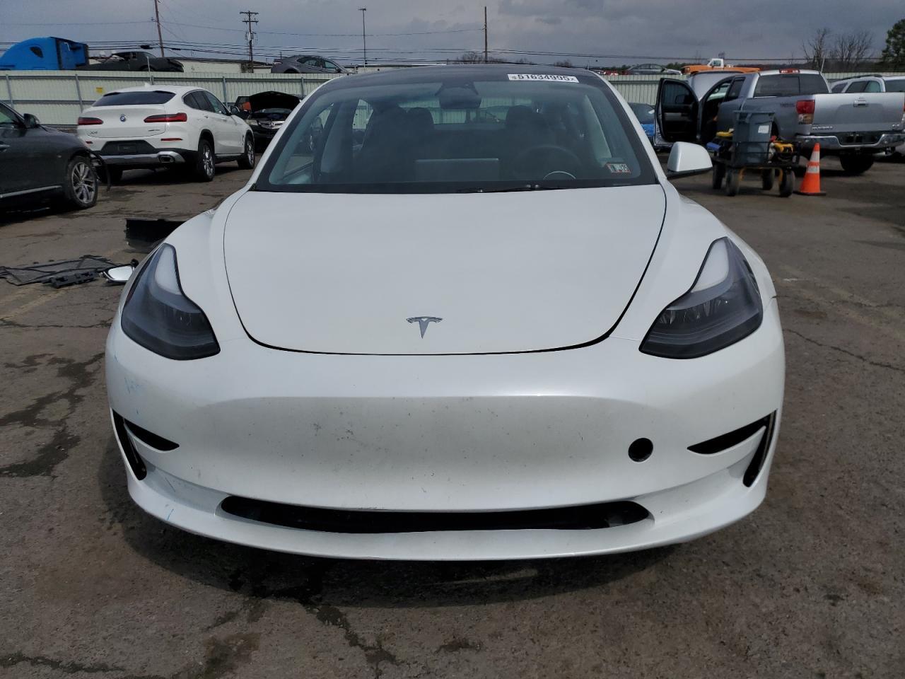 2023 Tesla Model 3 - Фото 5