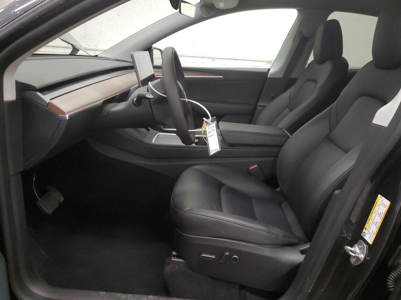 2024 Tesla Model Y - Фото 7