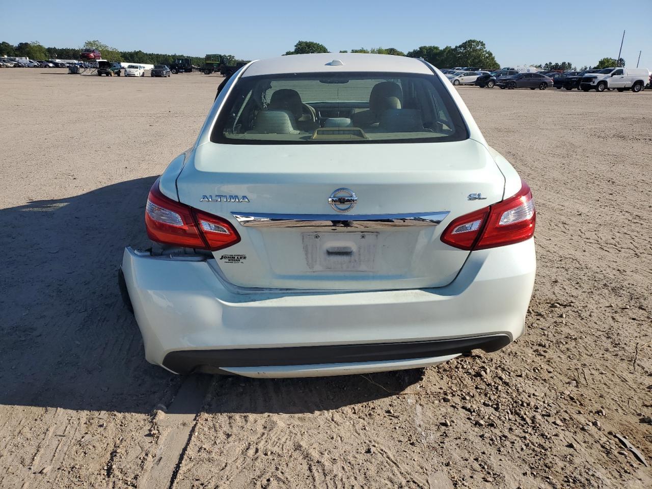 2017 Nissan Altima 2.5 - Фото 6