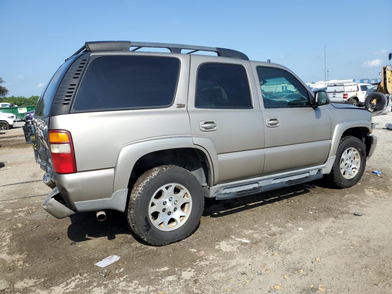 2003 Chevrolet Tahoe K1500 - Image 3