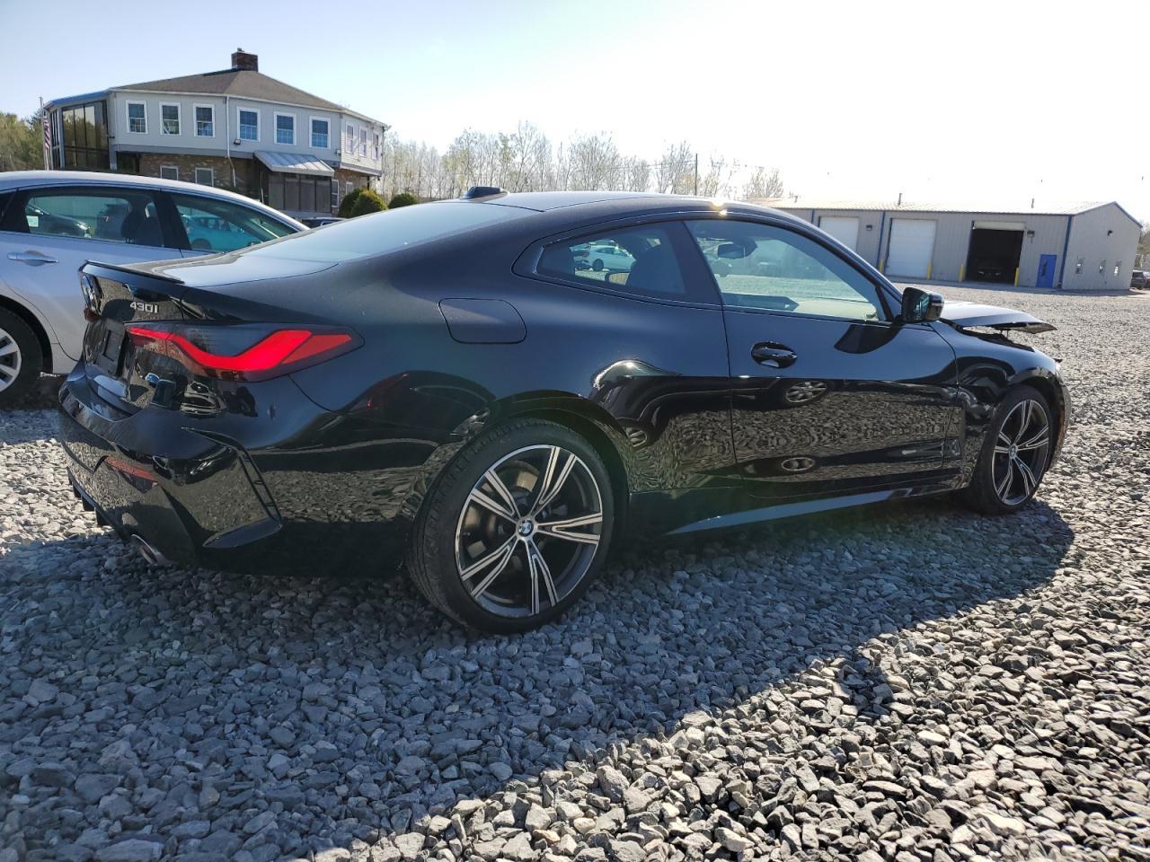 2024 BMW 430Xi - Image 3