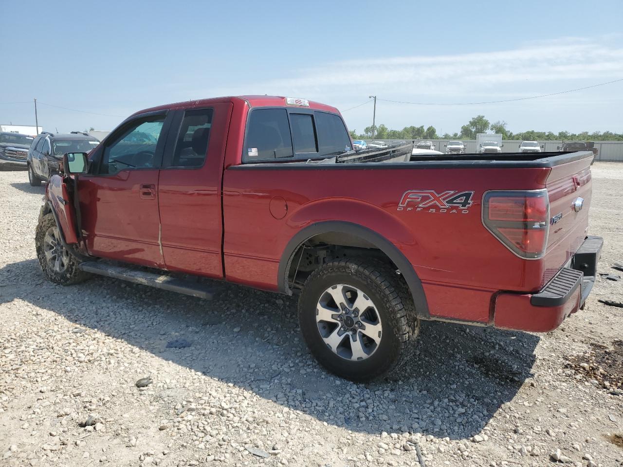 2013 Ford F150 Super Cab - Фото 2