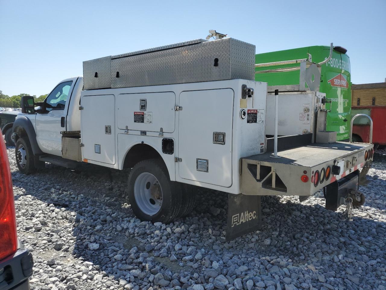 2015 Ford F450 Super Duty - Фото 2