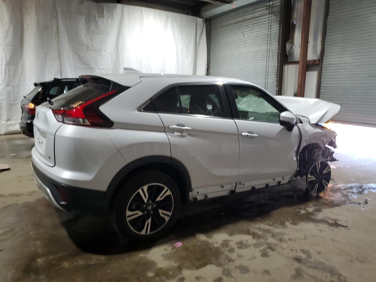 2024 Mitsubishi Eclipse Cross Se - Фото 3