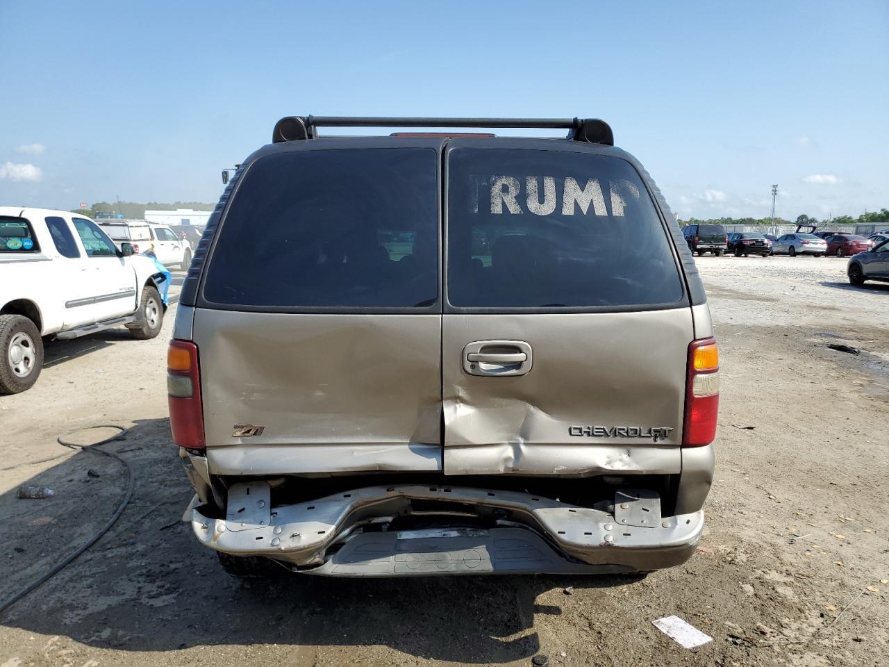 2003 Chevrolet Tahoe K1500 - Image 6