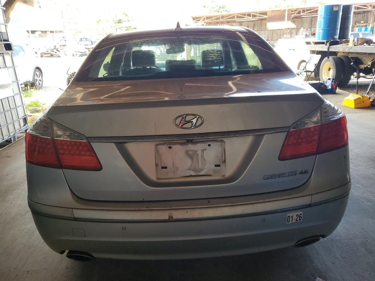 2011 Hyundai Genesis 4.6L - Image 6