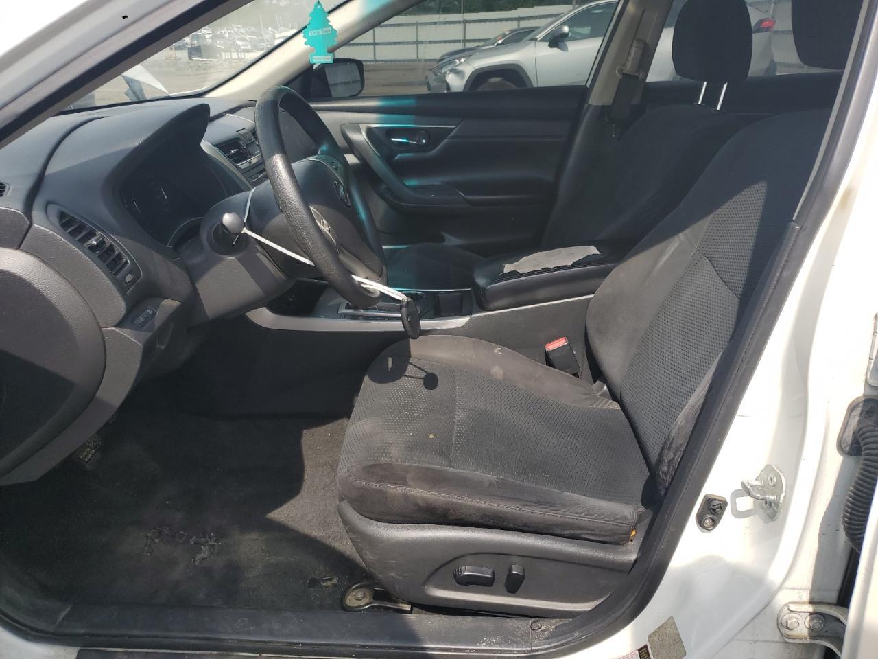 2015 Nissan Altima 2.5 - Image 7