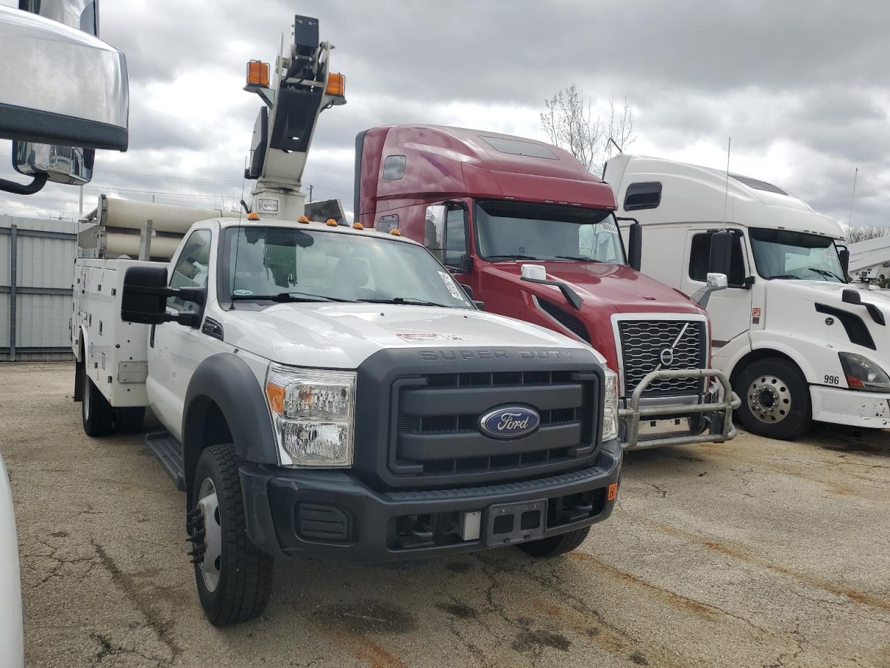 2015 Ford F450 Super - Фото 4