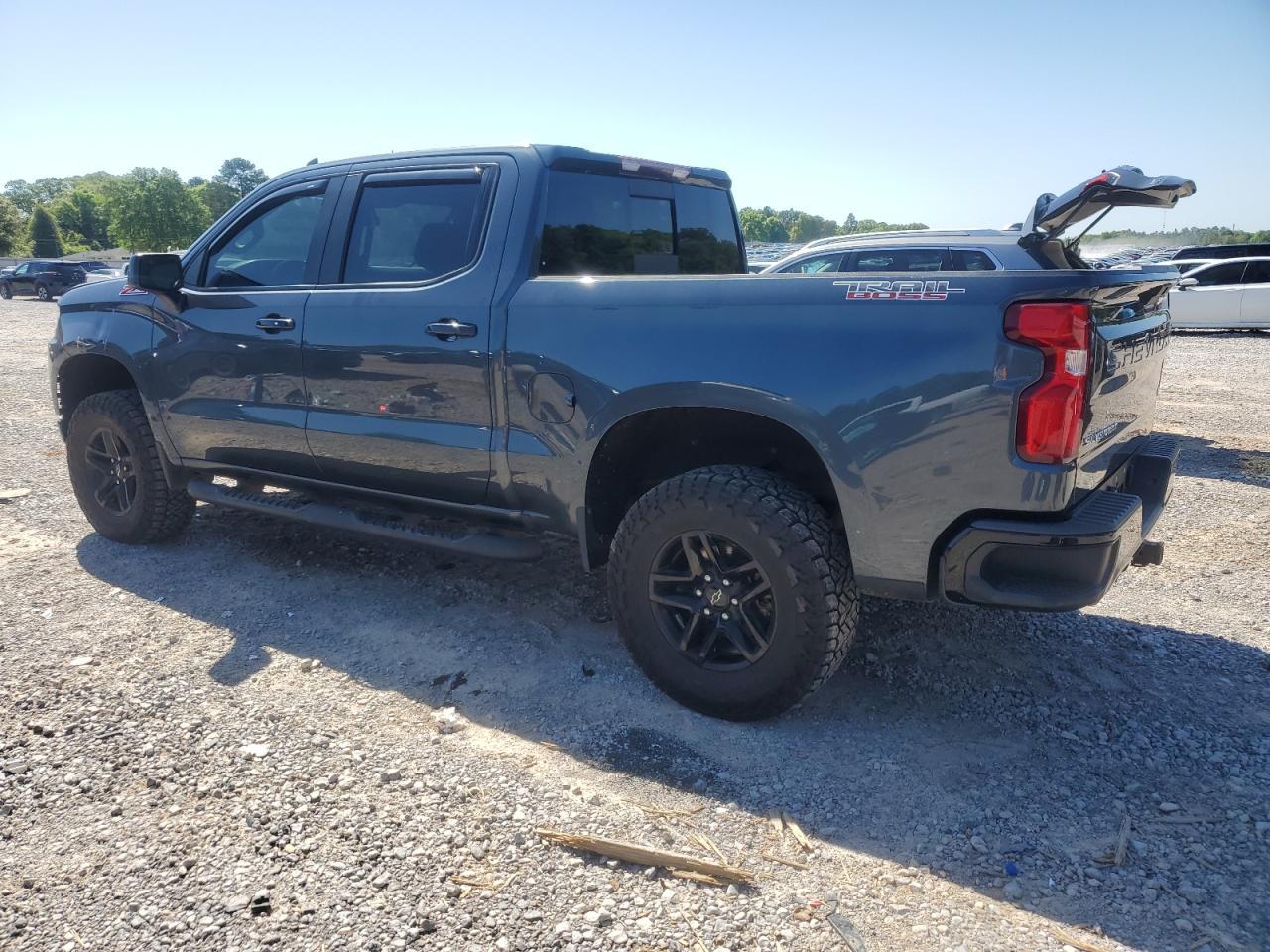 2020 Chevrolet 1500 - Фото 2
