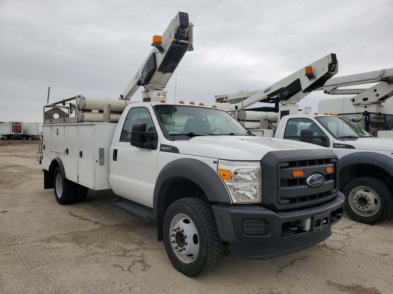 2015 Ford F450 Super Duty - Фото 4