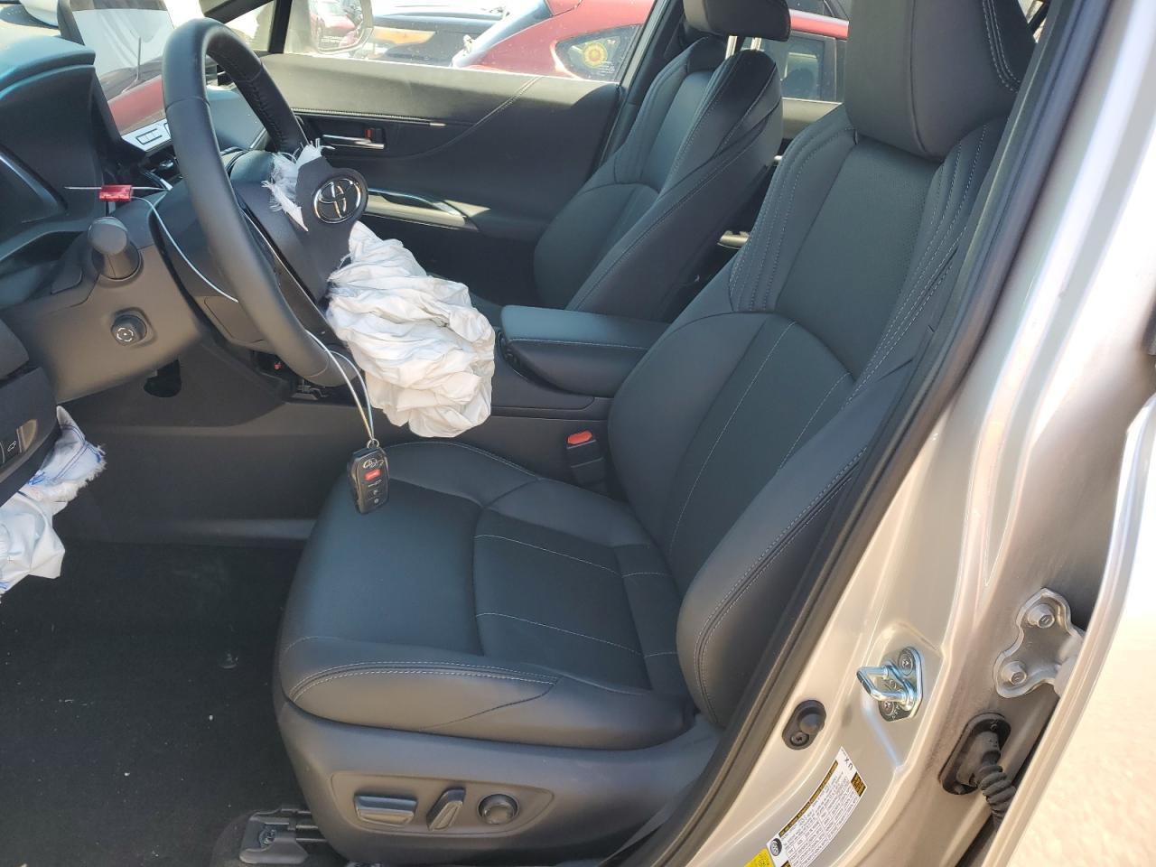 2023 Toyota Venza Le - Фото 7