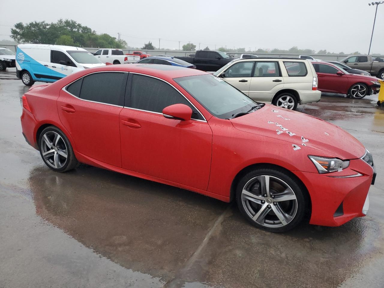 2017 Lexus Is 200T - Фото 4