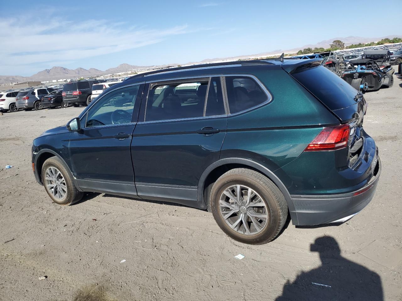 2019 Volkswagen Tiguan Se - Фото 2