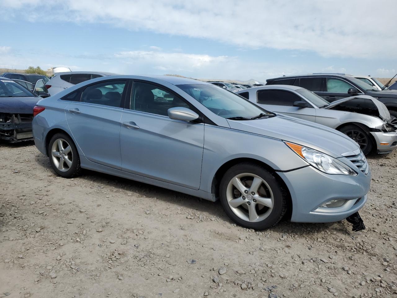 2013 Hyundai Sonata Gls - Image 4