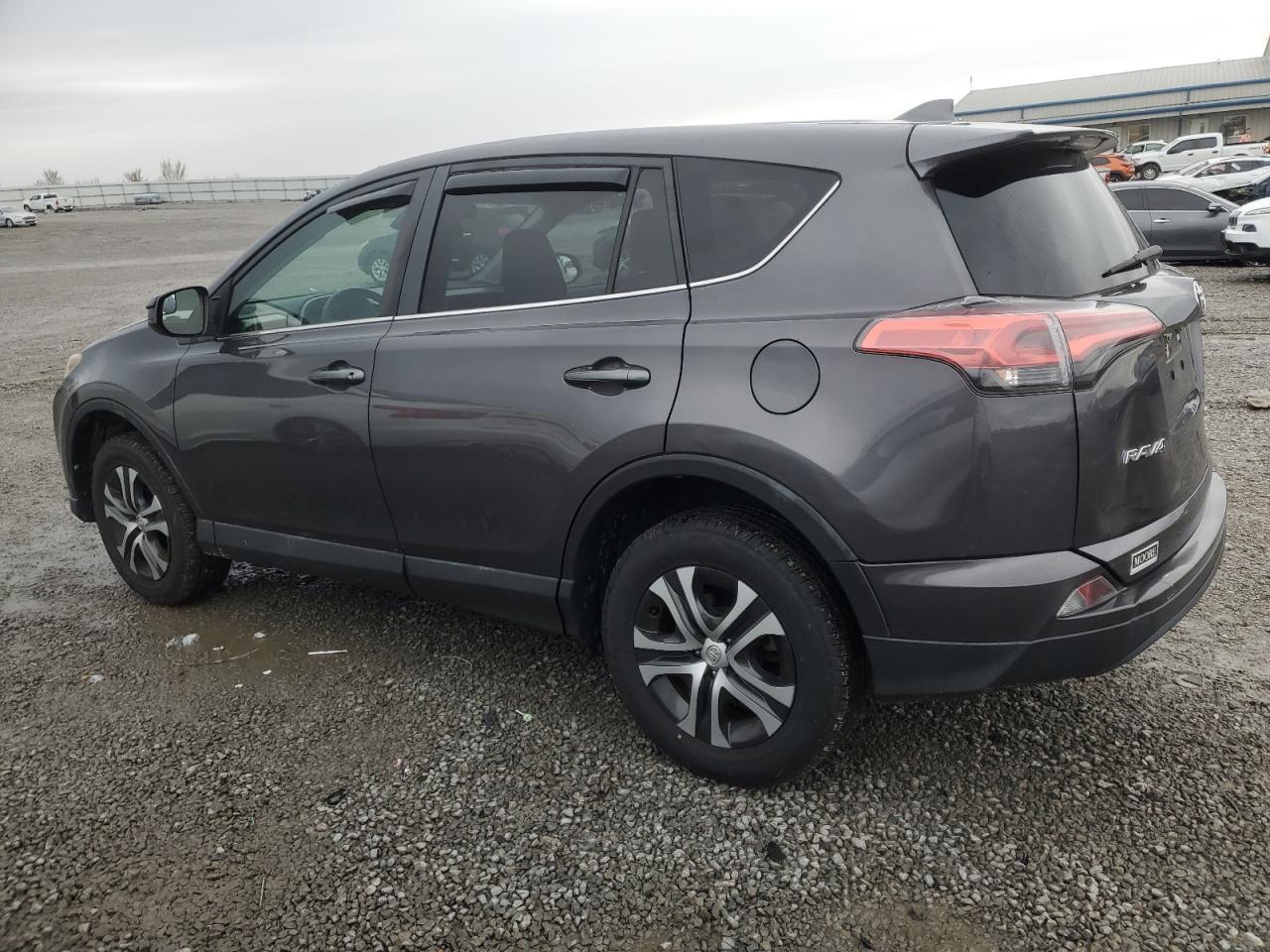 2018 Toyota Rav4 Le - Фото 2