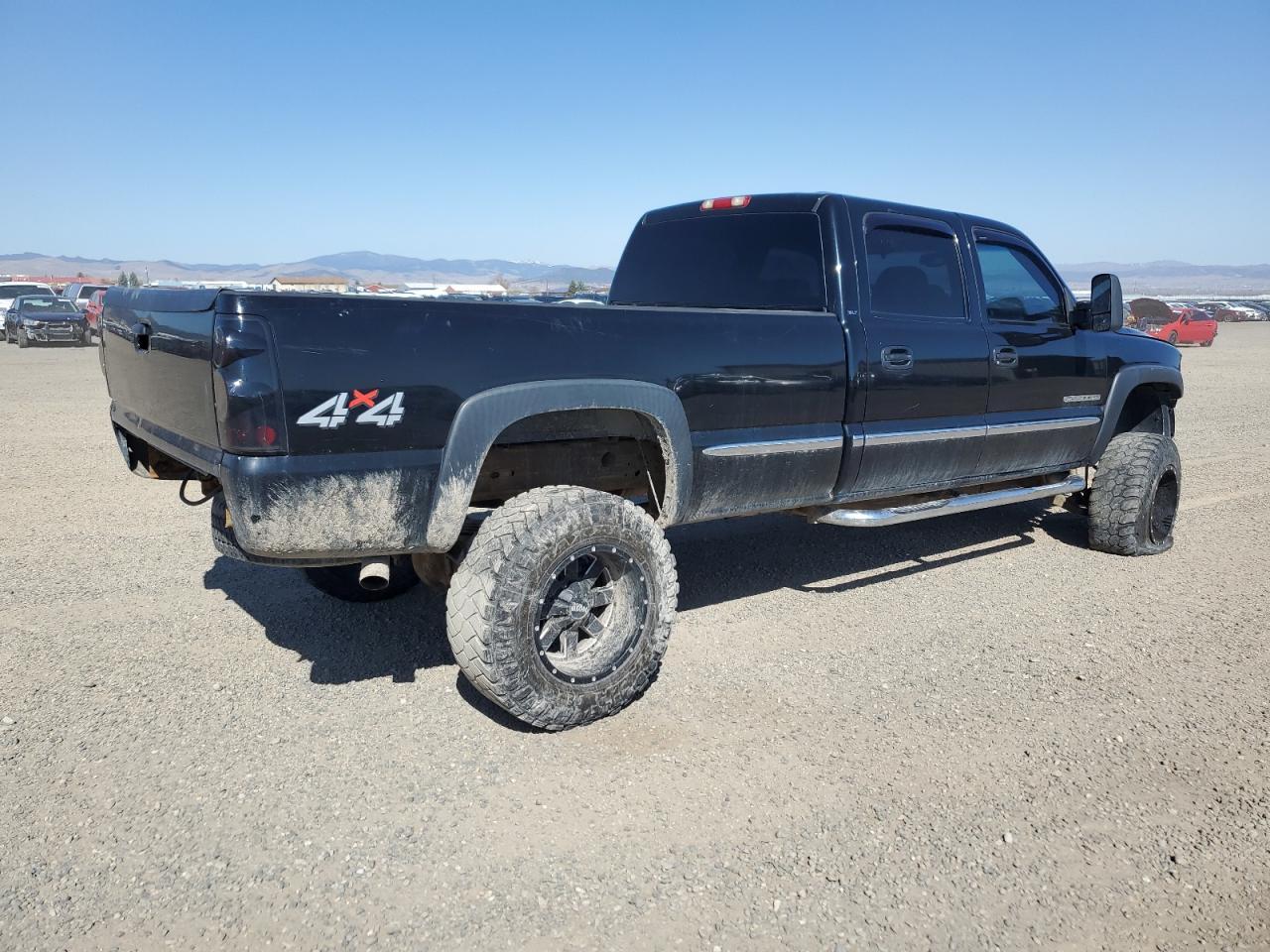 2002 GMC Sierra K2500 Heavy Duty - Фото 3
