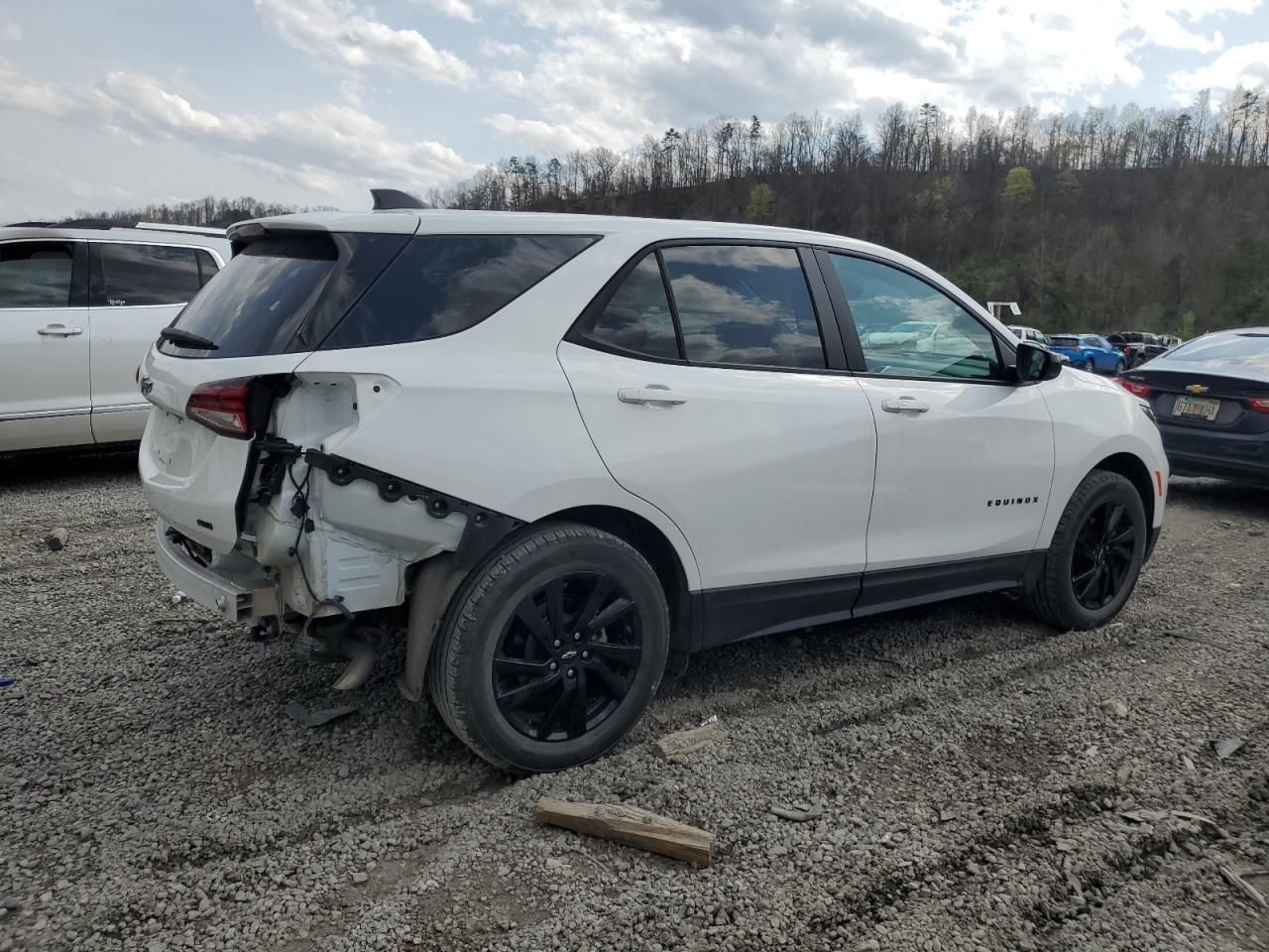 2024 Chevrolet Equinox Ls - Фото 3