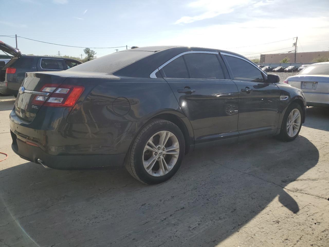 2014 Ford Taurus Sel - Фото 3