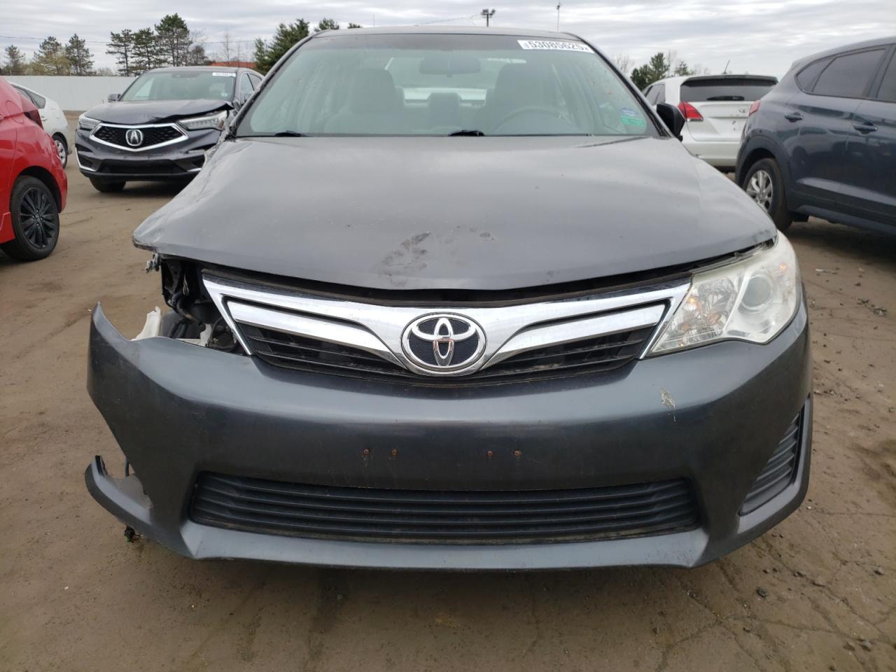 2013 Toyota Camry L - Фото 5